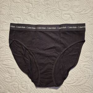 Calvin Klein womens Large black brief 1 pair NWOT